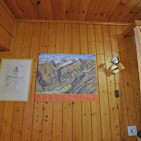 Apartment In Fieschertal With Swiss Alps Views דירה *