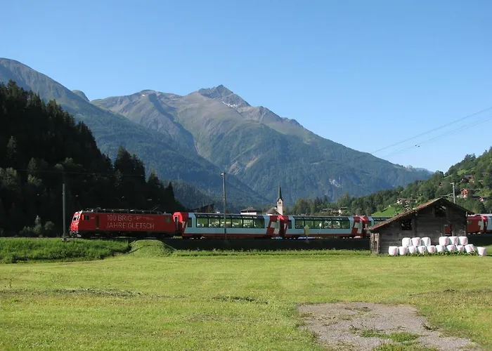 Apartment In Fieschertal With Swiss Alps Views דירה *