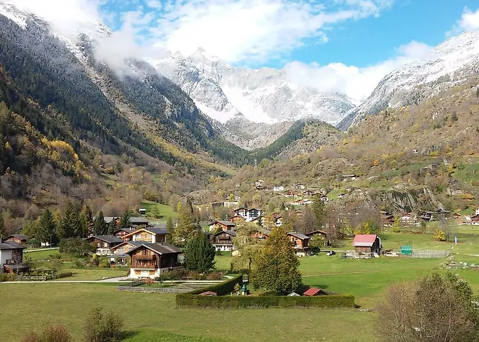 Apartment In Fieschertal With Swiss Alps Views *