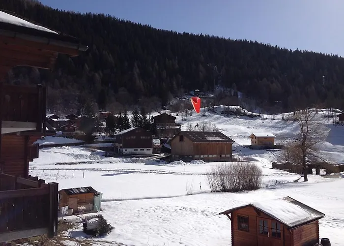 Apartment In Fieschertal With Swiss Alps Views アパート *