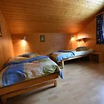 Apartment In Fieschertal With Swiss Alps Views شقة *