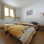 Apartment In Fieschertal With Swiss Alps Views شقة